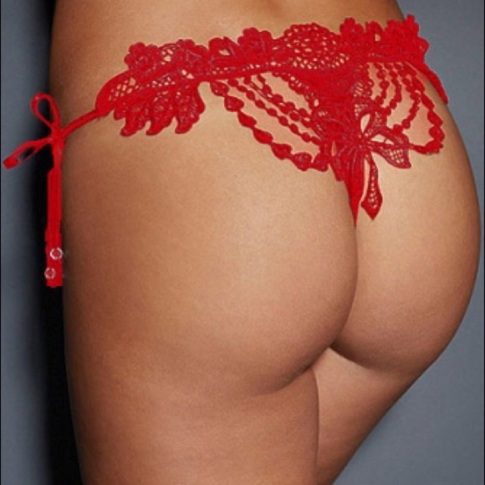 Sexy red Valentine’s Day lingerie: lace thong
